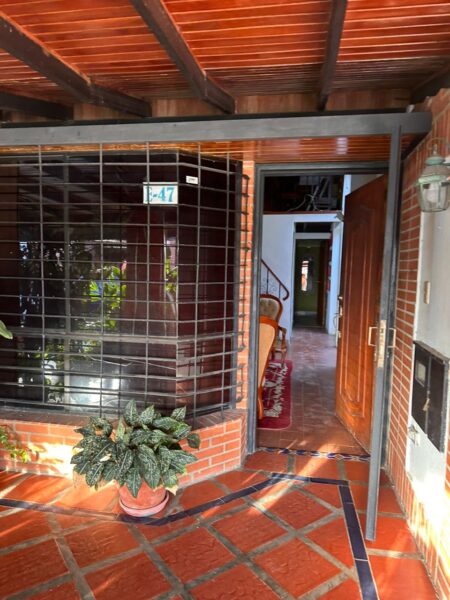 Casa bifamiliar a la venta